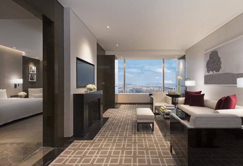 سوییت, Niccolo Chongqing