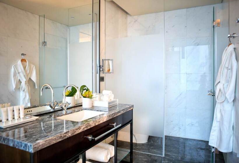 اتاق سوپریور, Niccolo Chongqing