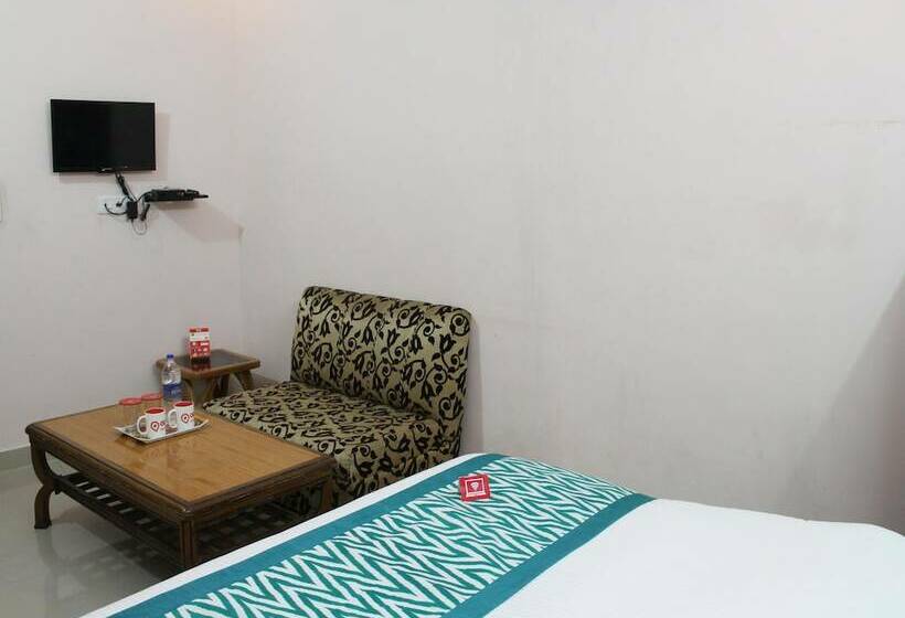 Номер Стандарт, Oyo Rooms Near Mansarovar Garden