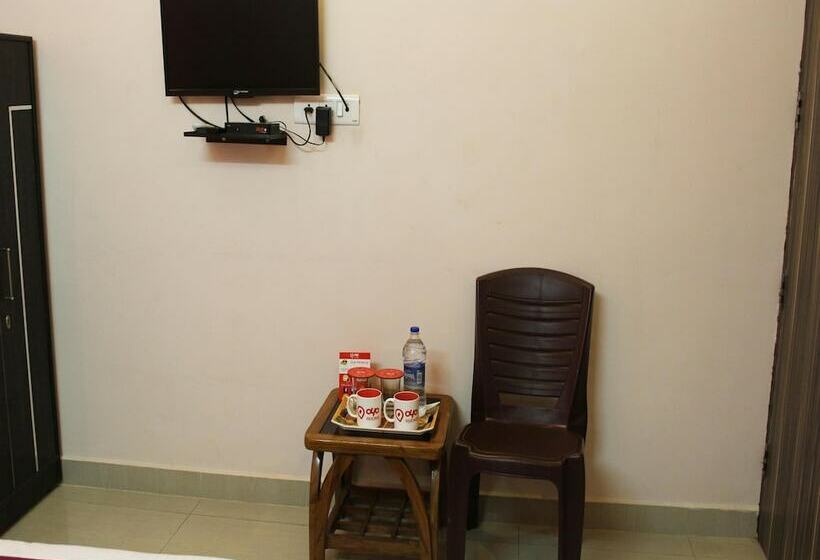 غرفة قياسية, Oyo Rooms Near Mansarovar Garden