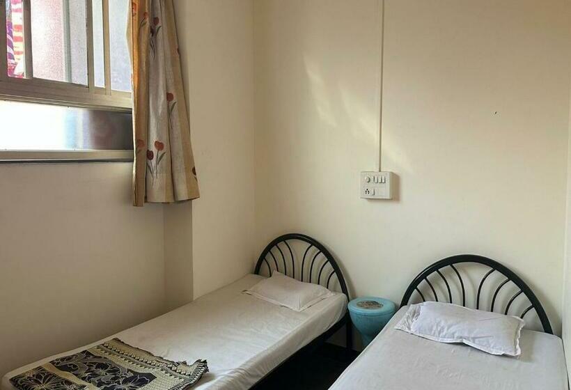 냉방시설 없는 스탠다드 룸, Sarang Lodging And Boarding