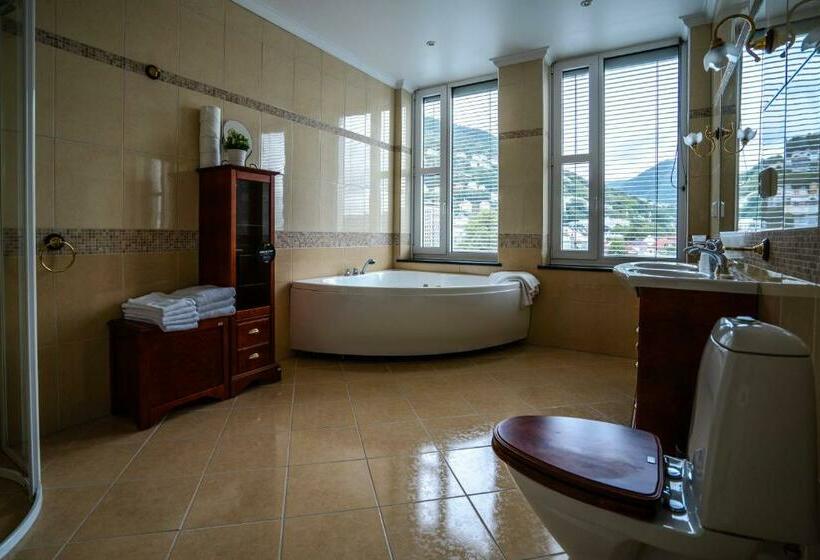 דירת חדר, Magic Hotel Xhibition