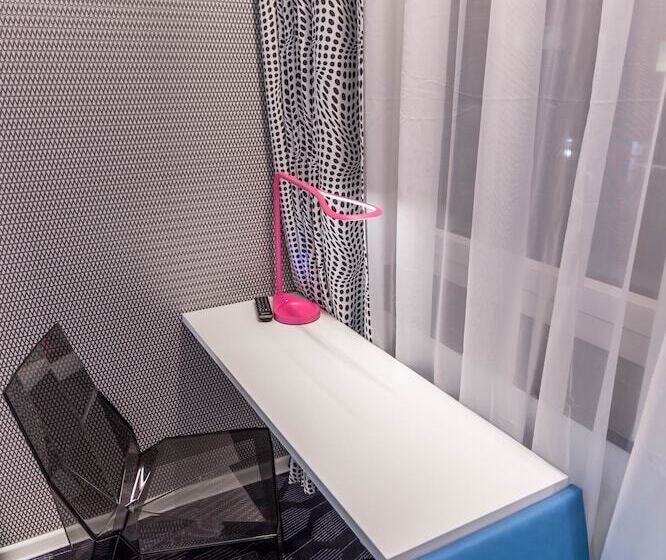 标准间, Magic Hotel Xhibition