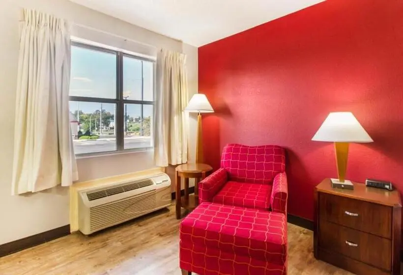 Standard-huone King-vuode, Econo Lodge