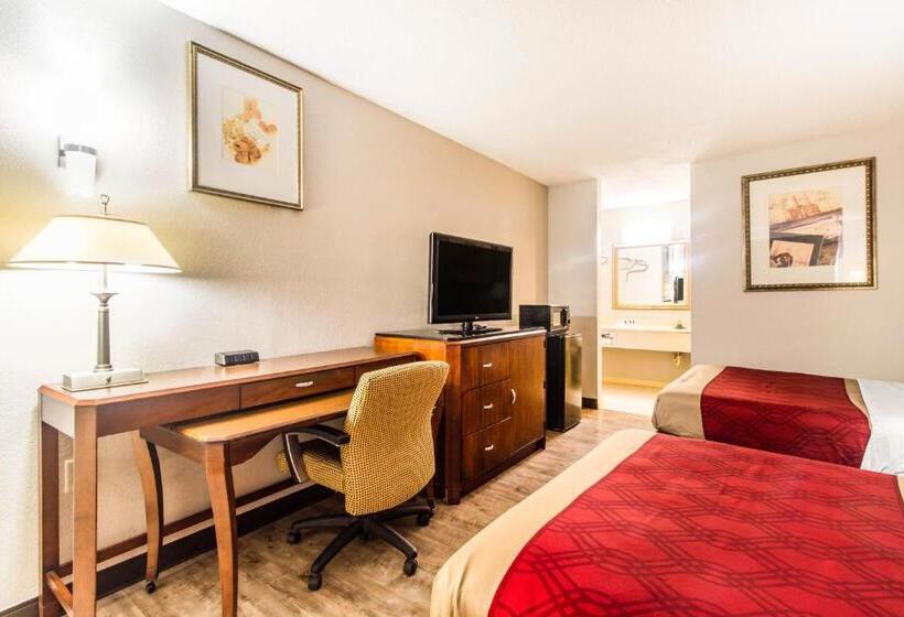 Standaardkamer met 2 Tweepersoonsbedden, Econo Lodge
