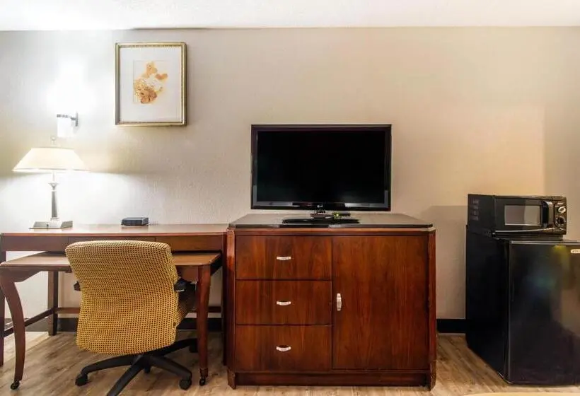 Standard-huone 2 Parivuodetta, Econo Lodge