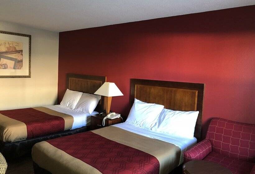 غرفه قياسيه سريرين مزدوجين, Econo Lodge