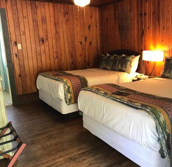 غرفة ديلوكس رباعية, The Riverside Lodge At Chimney Rock