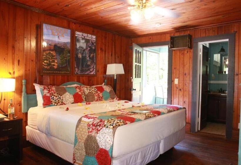 Стандартный Номер Кровать Кинг, The Riverside Lodge At Chimney Rock