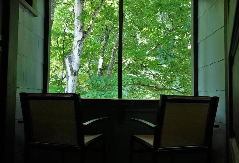 غرفة قياسية سرير كينج, The Riverside Lodge At Chimney Rock