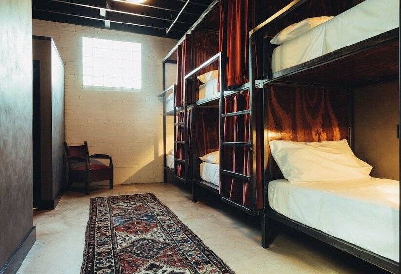 Кровать в Общей Комнате, Native Hostel Austin