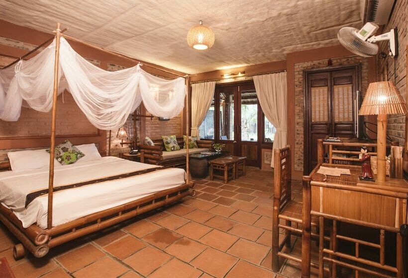 اتاق سوپریور با چشم‌انداز دریا, Van Chai Resort