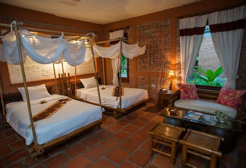 اتاق سوپریور با چشم‌انداز دریا, Van Chai Resort