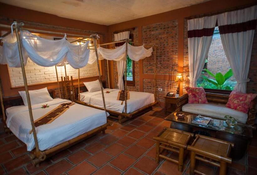 اتاق سوپریور با چشم‌انداز دریا, Van Chai Resort