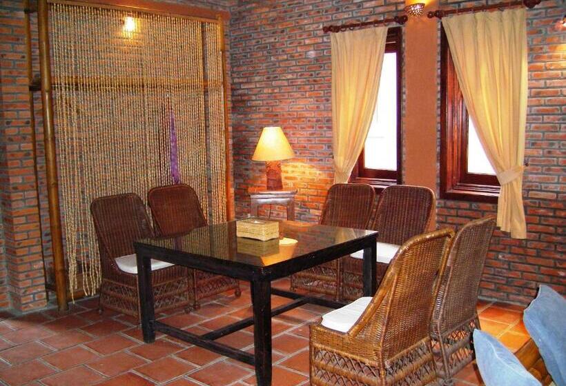 اتاق خانواده اجرایی, Van Chai Resort