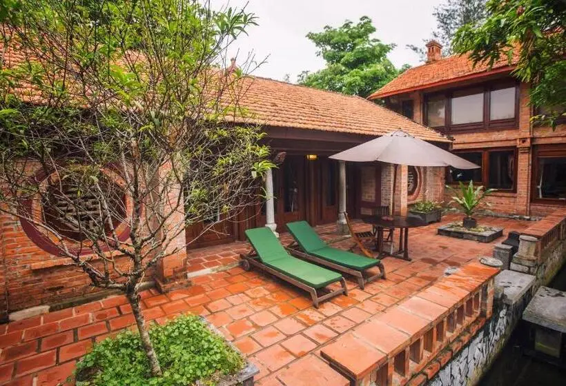 ویلای 1 خوابه, Van Chai Resort