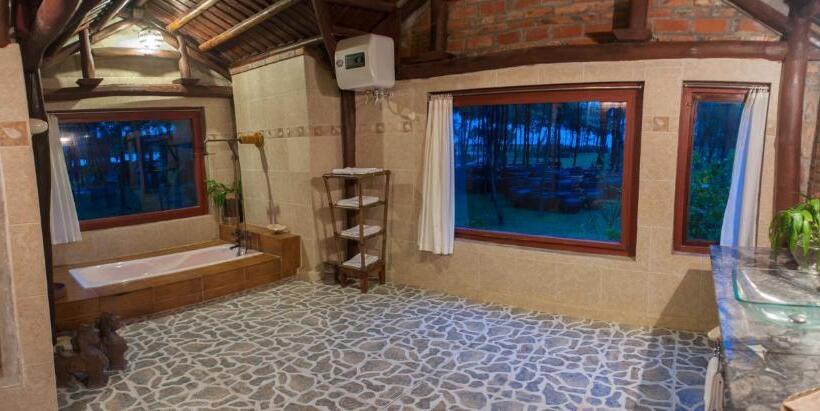 ویلای 1 خوابه, Van Chai Resort