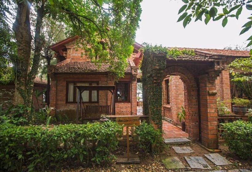 ویلای 2 خوابه, Van Chai Resort