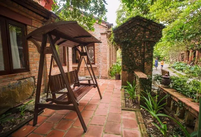 ویلای 2 خوابه, Van Chai Resort
