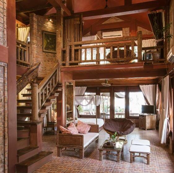 ویلای 2 خوابه, Van Chai Resort