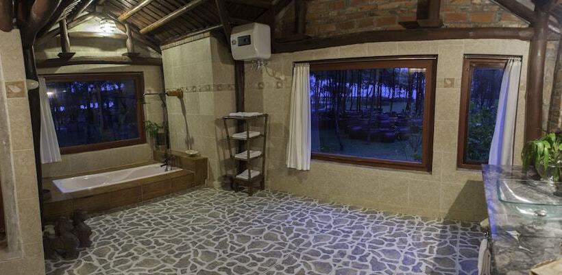 ویلای 1 خوابه, Van Chai Resort