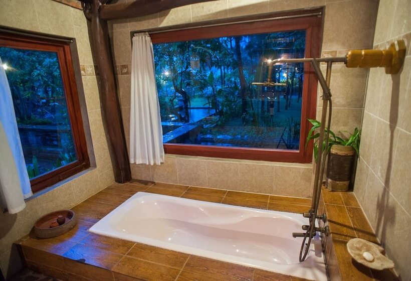 ویلای 1 خوابه, Van Chai Resort