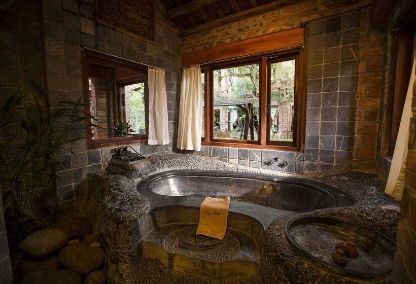 ویلای 1 خوابه, Van Chai Resort