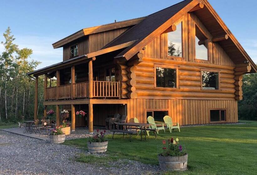 شقة غرفة نوم واحدة بالطابق الأرضى, Sawing Logzz Cabin