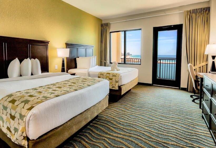 غرفة قياسية مطلّة علي حمام السباحة, Edge Hotel Clearwater Beach
