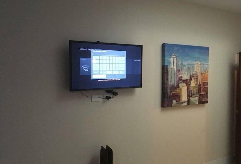 חדר סטנדרט, Burgess