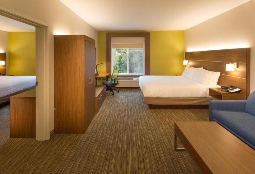 סוויטה, Holiday Inn Express & Suites   Seattle South   Tukwila, An Ihg