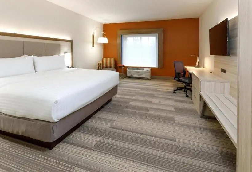 キングサイズベッドのスタンダードルーム, Holiday Inn Express & Suites Sturbridge, An Ihg