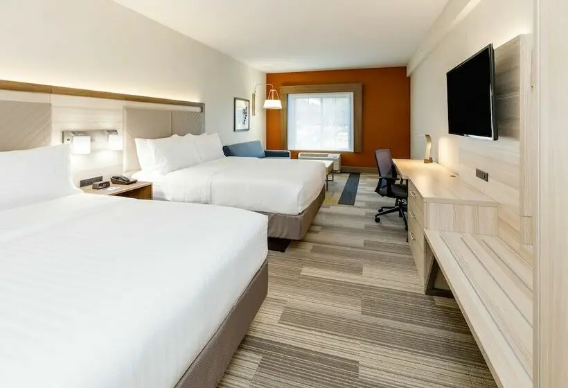 スイート, Holiday Inn Express & Suites Sturbridge, An Ihg