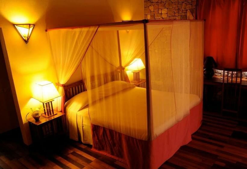 اتاق استاندارد چهار تخته, Le Jardin Du Roy