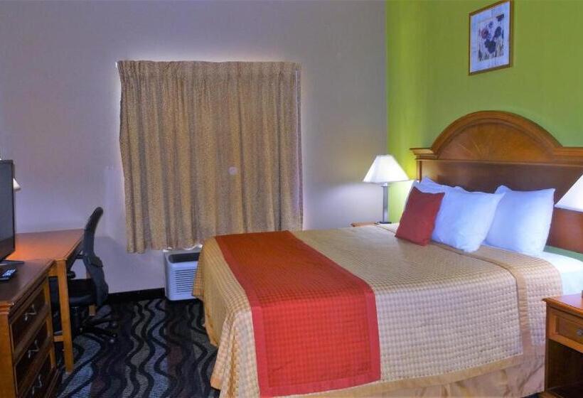 غرفة قياسية سرير كينج لذوى الإحتياجات الخاصة, Oak Tree Inn & Suites