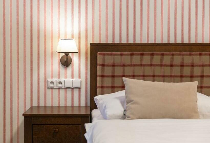 חדר דחוקס עם מיטת קינג, Skalní Mlýn Adršpach