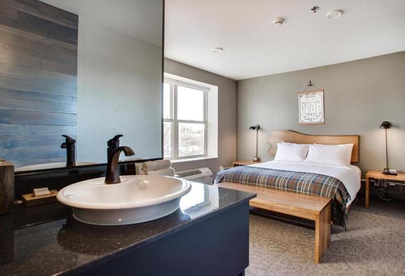 جناح سرير كينج, The Oxbow