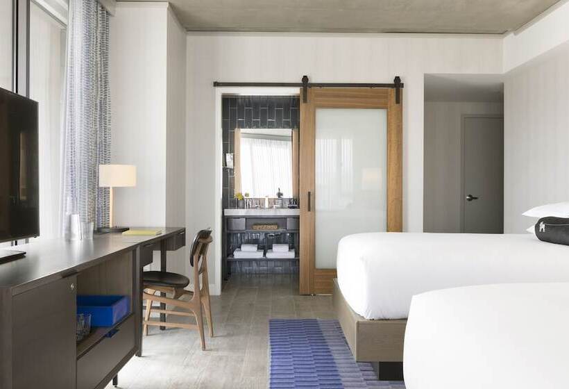 Premium room w/ mountain view, Kimpton Rowan Palm Springs Hotel, An Ihg