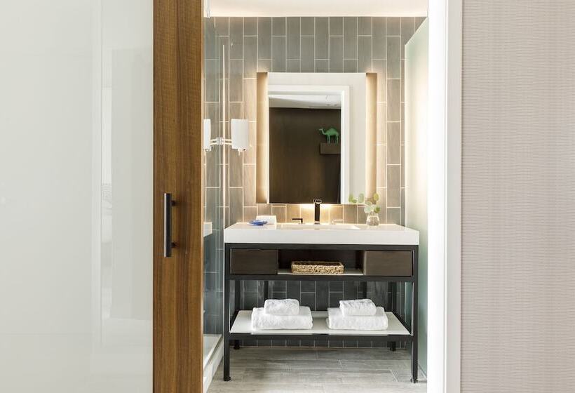 Premium room w/ mountain view, Kimpton Rowan Palm Springs Hotel, An Ihg