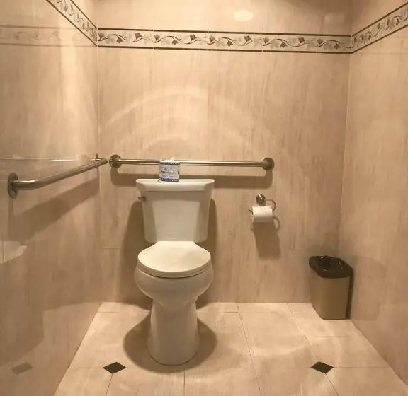 キングサイズベッドのデラックスルーム, Castaic Inn Near Six Flags Magic Mountain