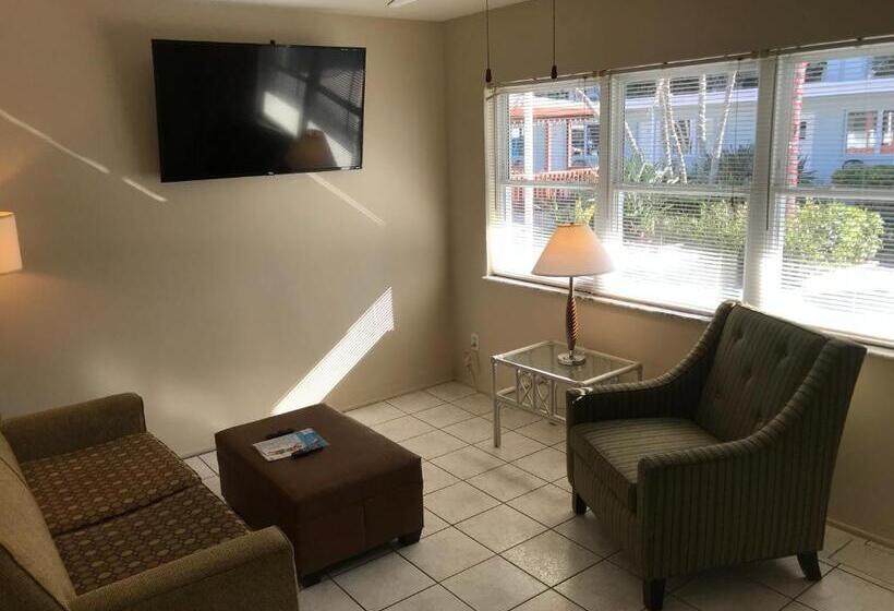 غرفة سوبيريور سرير كينج, Miramar Beach Resort