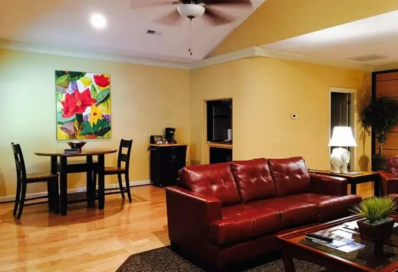 デラックススイート, Southern Comfort Suites