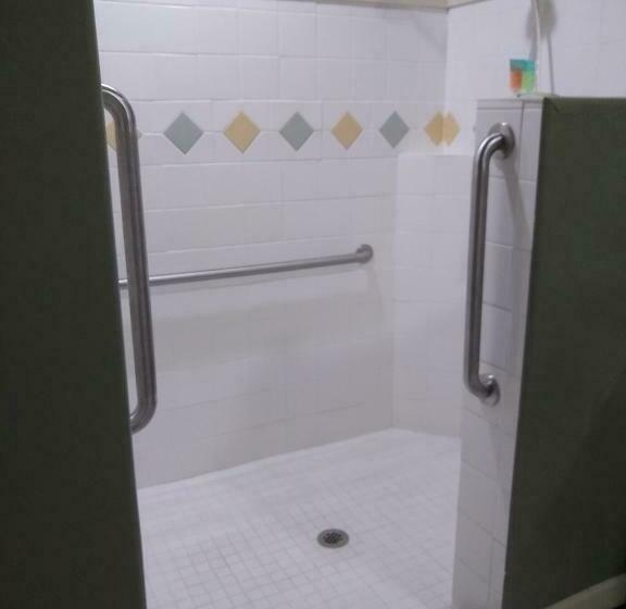 复式套房, Southern Comfort Suites