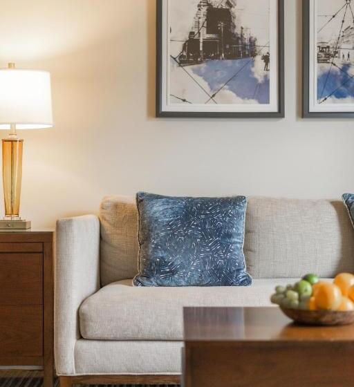 غرفة ديلوكس سرير كينج, Nopsi Hotel New Orleans