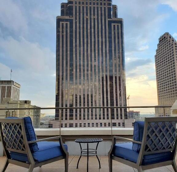 غرفة ديلوكس مزودة بتراس, Nopsi Hotel New Orleans