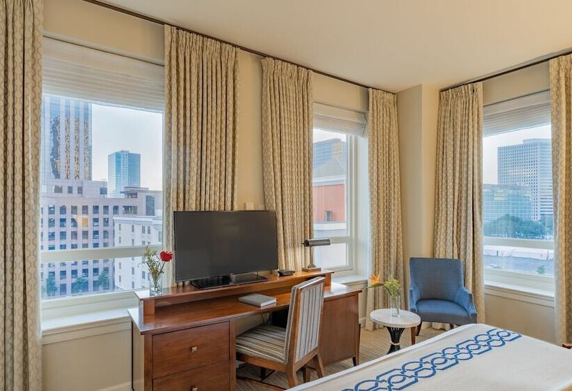 جناح جونيور, Nopsi Hotel New Orleans