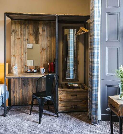 غرفة قياسية فردية, Traquair Arms