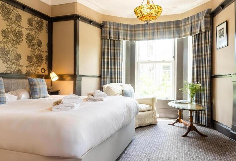 Номер Deluxe, Traquair Arms