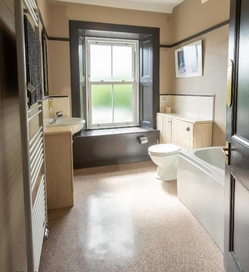 غرفة ديلوكس, Traquair Arms