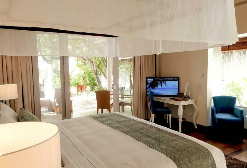ویلای یک اتاق خوابه با استخر شنا, Nh Maldives Kuda Rah Resort   Stays Of 3 Nights Or More, 50 Percent Off Shared Roundtrip Transport